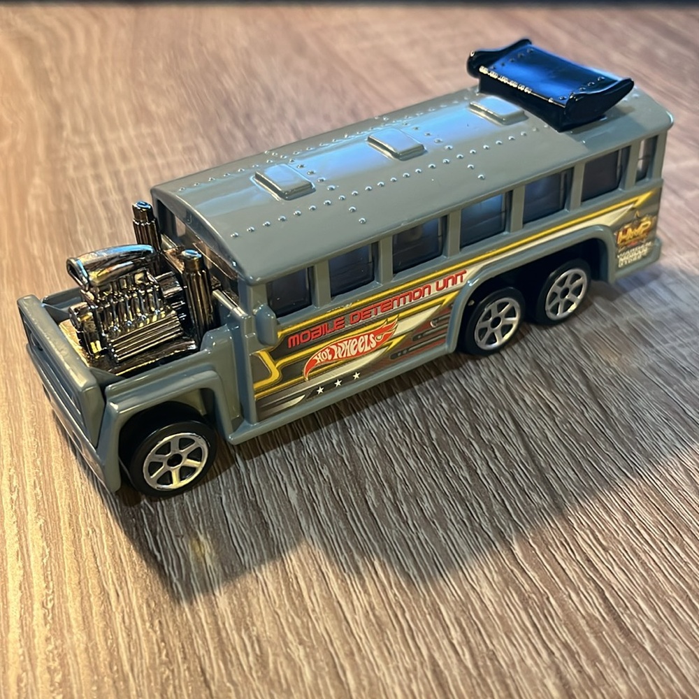 2000 Hot Wheels HWP Mobile Detention Unit Patrol Warden Moran